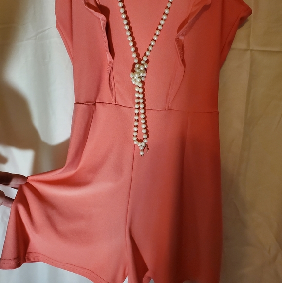 Pink romper - Picture 2 of 4